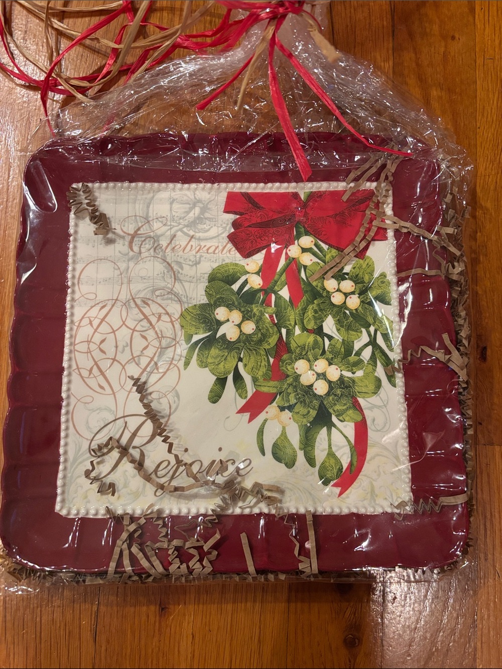 Cracker Barrel Holiday Mistletoe Rejoice Decorative Serving Platter - Red